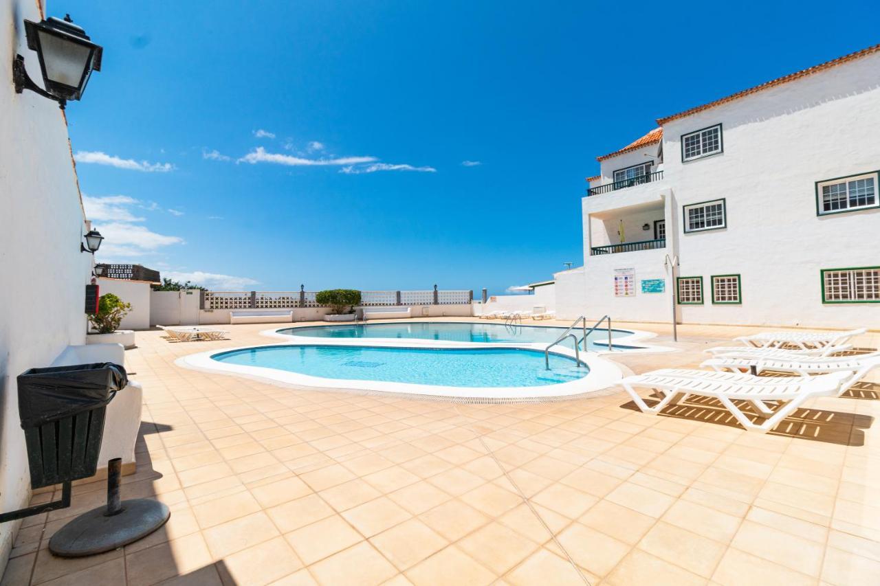 El Varadero Grande Terrasse Ensoleillee Face A La Mer Apartment Puerto de Santiago  Exterior photo