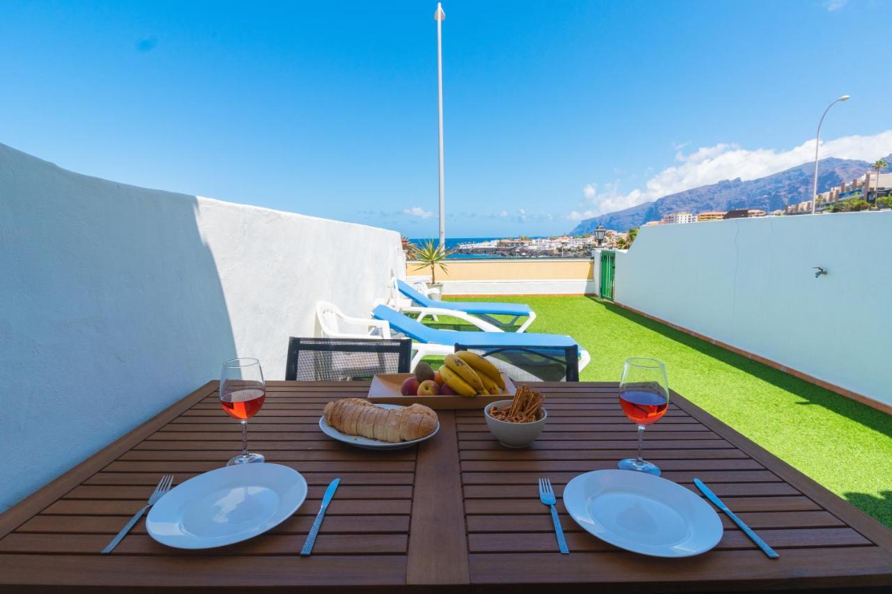 El Varadero Grande Terrasse Ensoleillee Face A La Mer Apartment Puerto de Santiago  Exterior photo