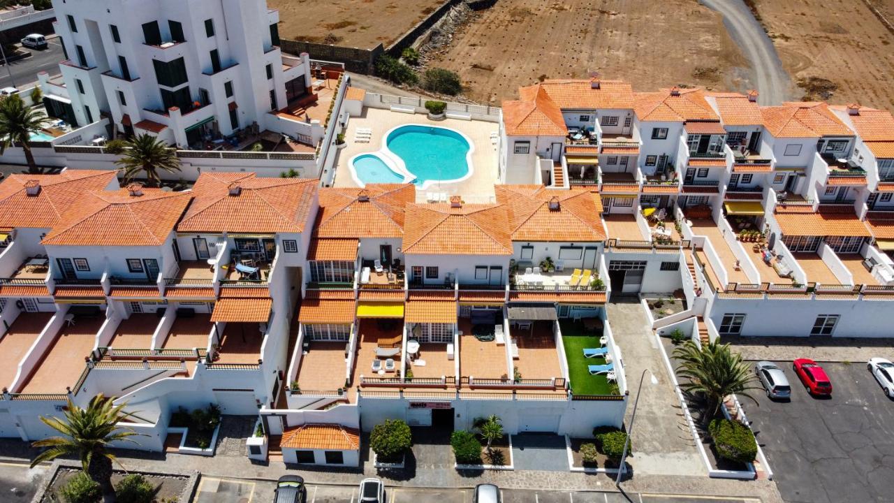 El Varadero Grande Terrasse Ensoleillee Face A La Mer Apartment Puerto de Santiago  Exterior photo